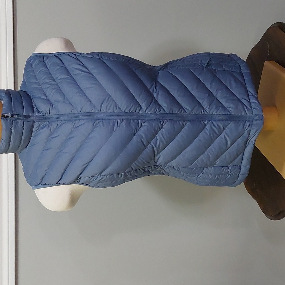 32 degrees heat vest women's Puffer Size medium